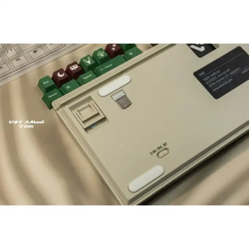 Wadiz x VARO - Mechanical Keyboard - Wadiz x VARO - Home & Living, Accessories - Harumio