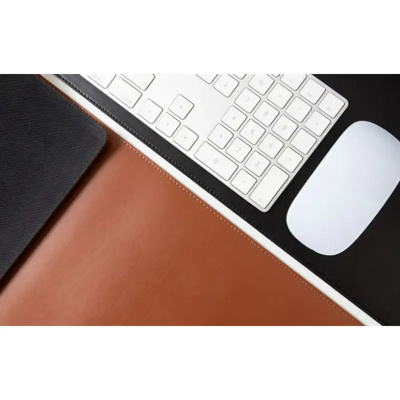 Wadiz x ergomi - Desk Mat - Wadiz x ergomi - Mouse Pad - Harumio