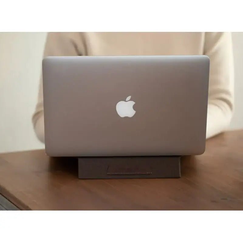Wadiz x ergomi - Metastand - Wadiz x Orbitkey - Laptop Stand - Harumio