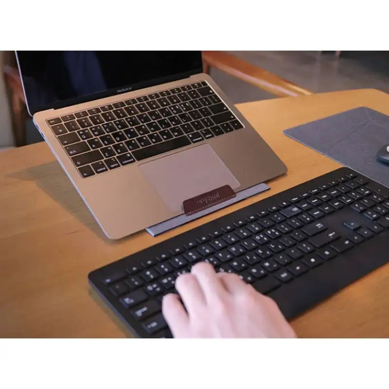 Wadiz x ergomi - Metastand - Wadiz x Orbitkey - Laptop Stand - Harumio