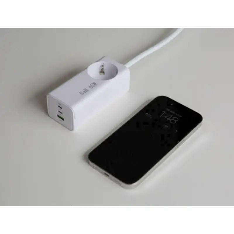Wadiz x VOVA - Smart Multi Tap - Wadiz x VOVA - Power Bank - Harumio