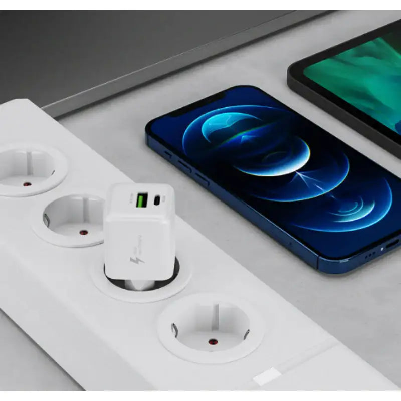 Wadiz x VOVA - 25W Multi Ultra-Fast Adapter - Wadiz x VOVA - Adapter - Harumio