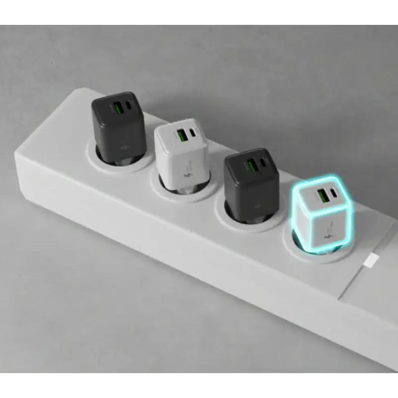 Wadiz x VOVA - 25W Multi Ultra-Fast Adapter - Wadiz x VOVA - Adapter - Harumio