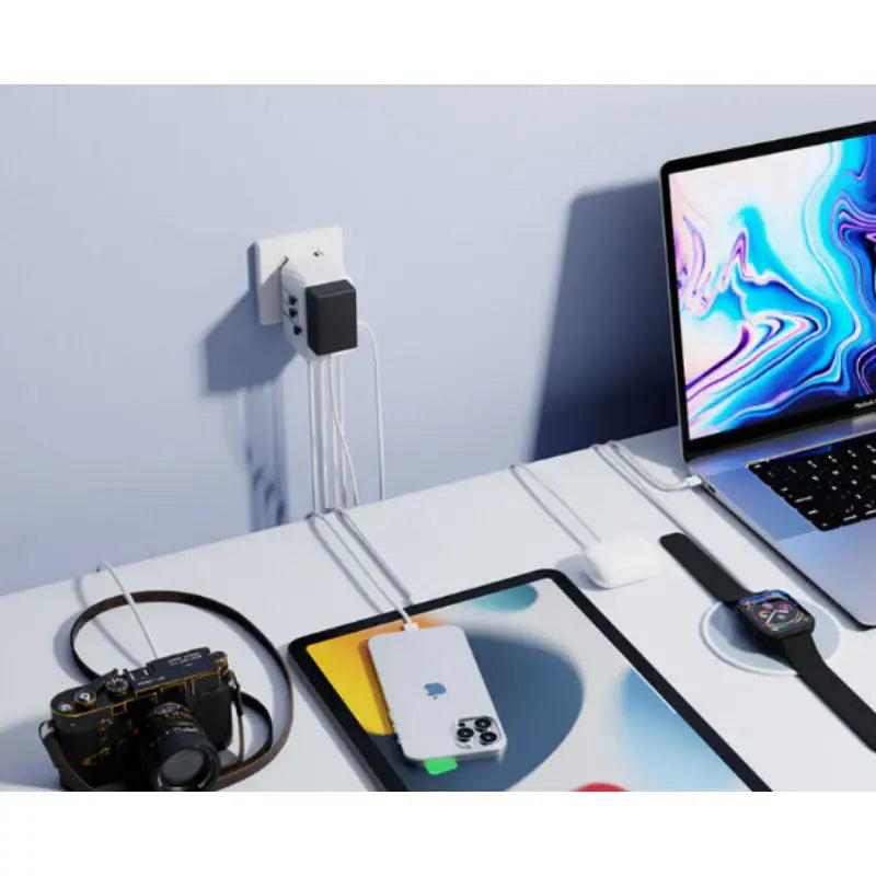 Wadiz x VOVA - 5 Port Travel Multi Adapter - Wadiz x VOVA - Adapter - Harumio
