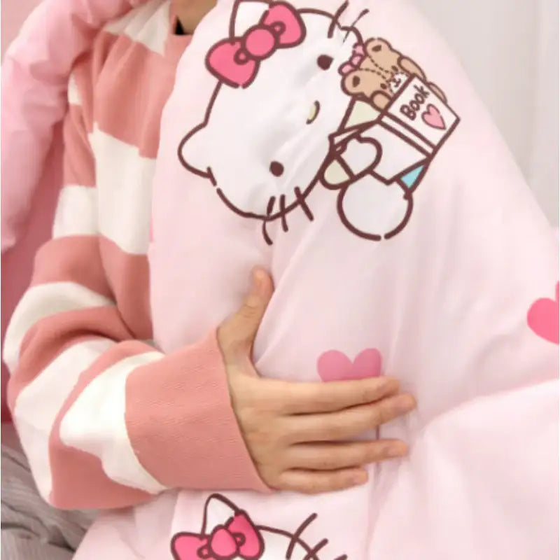 NARA HOME DECO X Sanrio - Hello Kitty Quilt Heart Up - NARA HOME DECO - Blanket - Harumio
