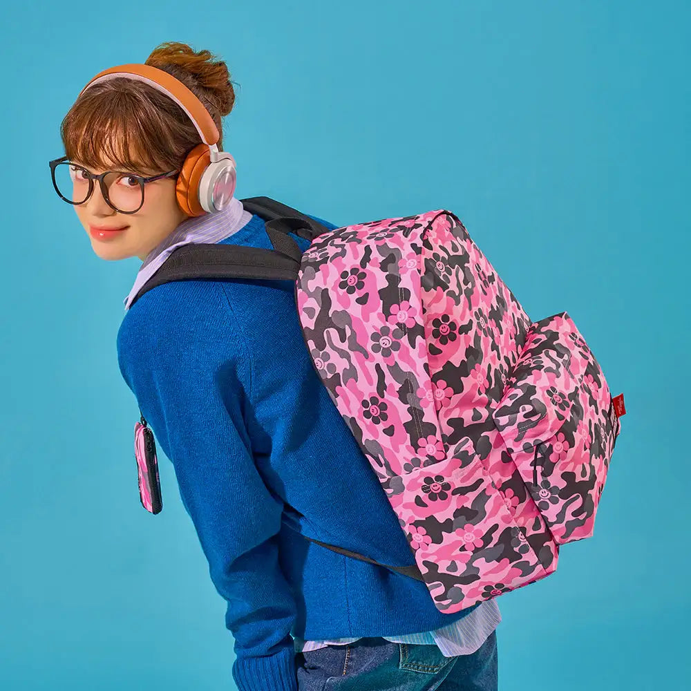 Wiggle Wiggle - Smile We Love Camo Pink Pattern Backpack (L) - Wiggle Wiggle - Backpack - Harumio