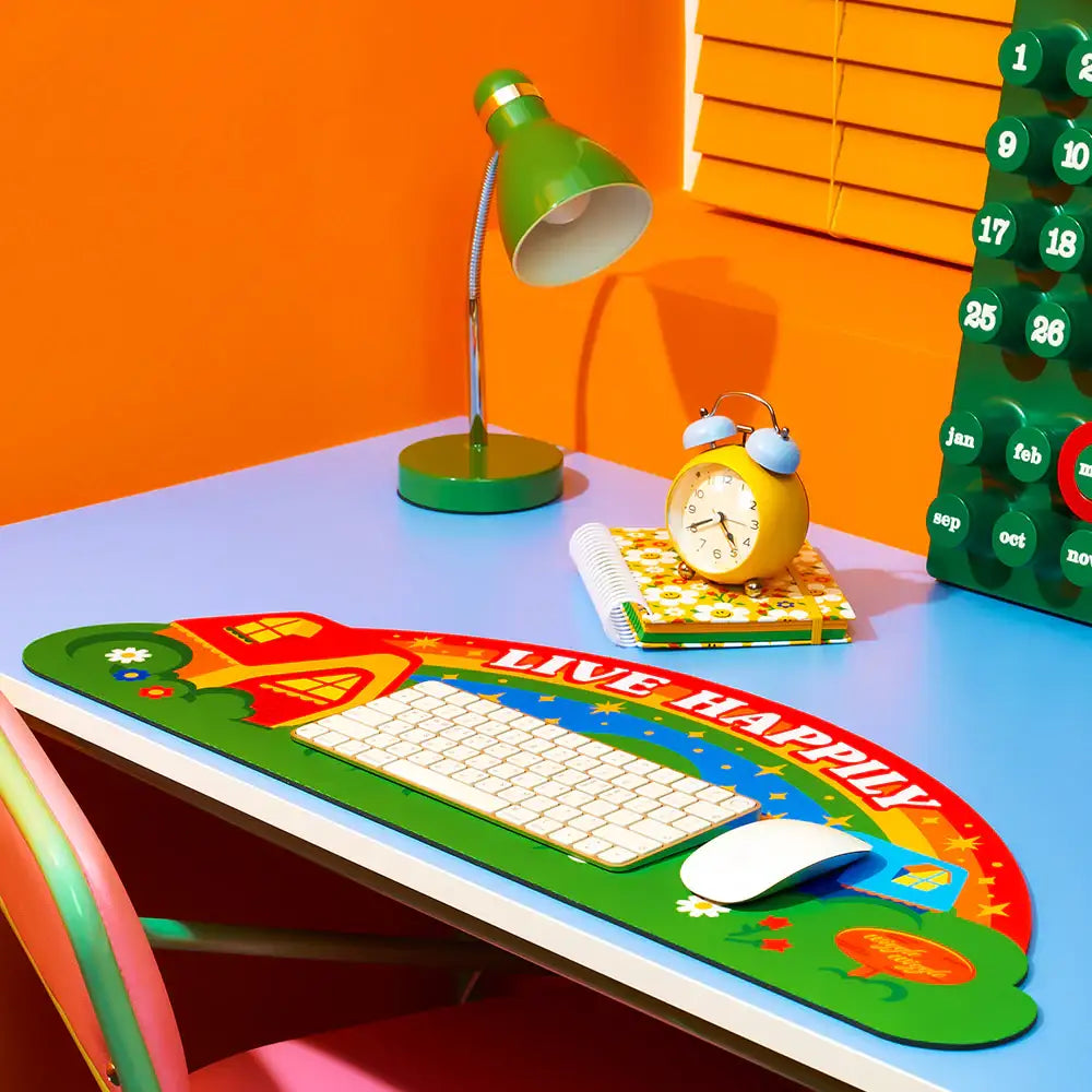 Wiggle Wiggle - Spring Garden Desk Pad - Wiggle Wiggle - Desk Pad - Harumio
