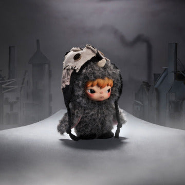 Hirono - Traveler in the Mist Series Doll Keyring
