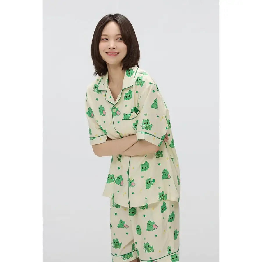 SPAO x Earthlings - Hello Earthling Short Sleeve Pajamas Set (Green) - SPAO - Pajamas - Harumio
