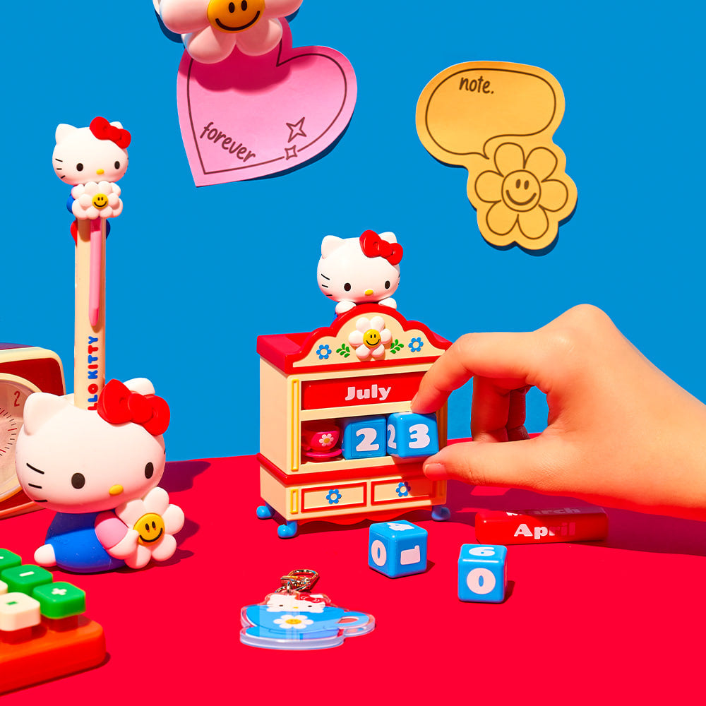 Hello Kitty x Wiggle Wiggle - Cozy Time Figure Perpetual Calendar
