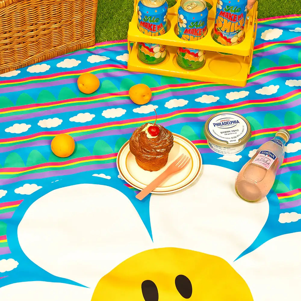 Wiggle Wiggle - Colorful Picnic Mat - Wiggle Wiggle - Picnic Mat - Harumio