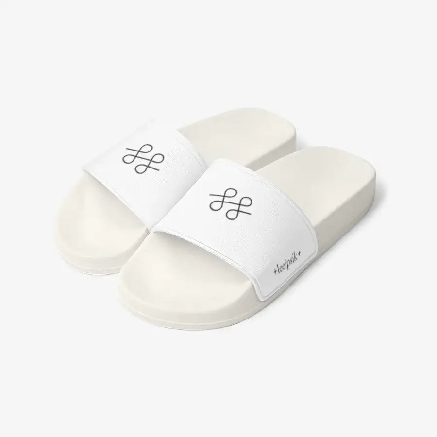 Immersion Shop - Embossed Logo Slippers - Marpple Shop - Slippers - Harumio