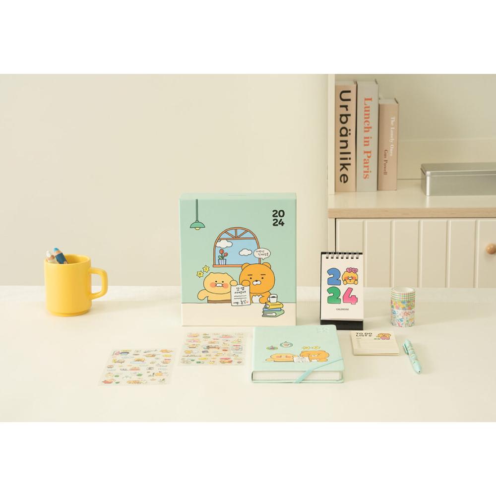 Kakao Friends - 2024 Newborn Weekly Diary & Desk Calendar Set