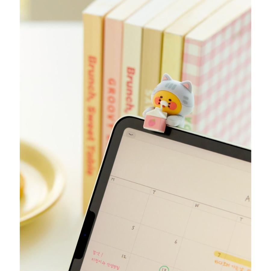 Kakao Friends - Nyangnyang Strawberry Milk Mini Deco Figure (Choonsik)