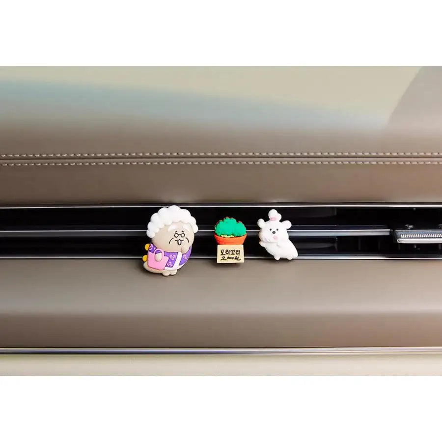 Kakao Friends - Chordy Vehicle Air Vent Figure Set (Halmi-jjo) - Kakao Friends - Deco Figure - Harumio