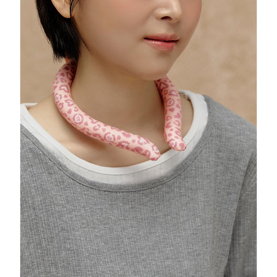 Kakao Friends - WOOGA CHOON Cooling Neck Pad (Apeach)
