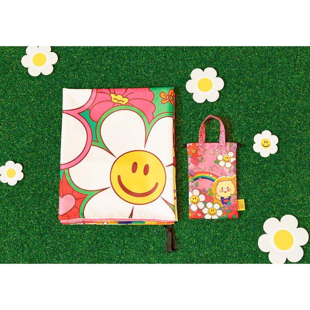Kakao Friends x Wiggle Wiggle - Choonsik Happiness Picnic Mat - Kakao Friends - Home & Living, Accessories - Harumio
