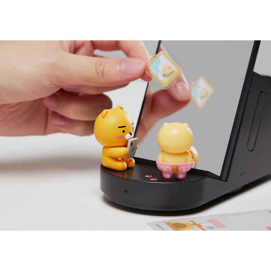 Kakao Friends - Ryan & Choonsik 3-in-1 Rotating Wireless Charging Stand