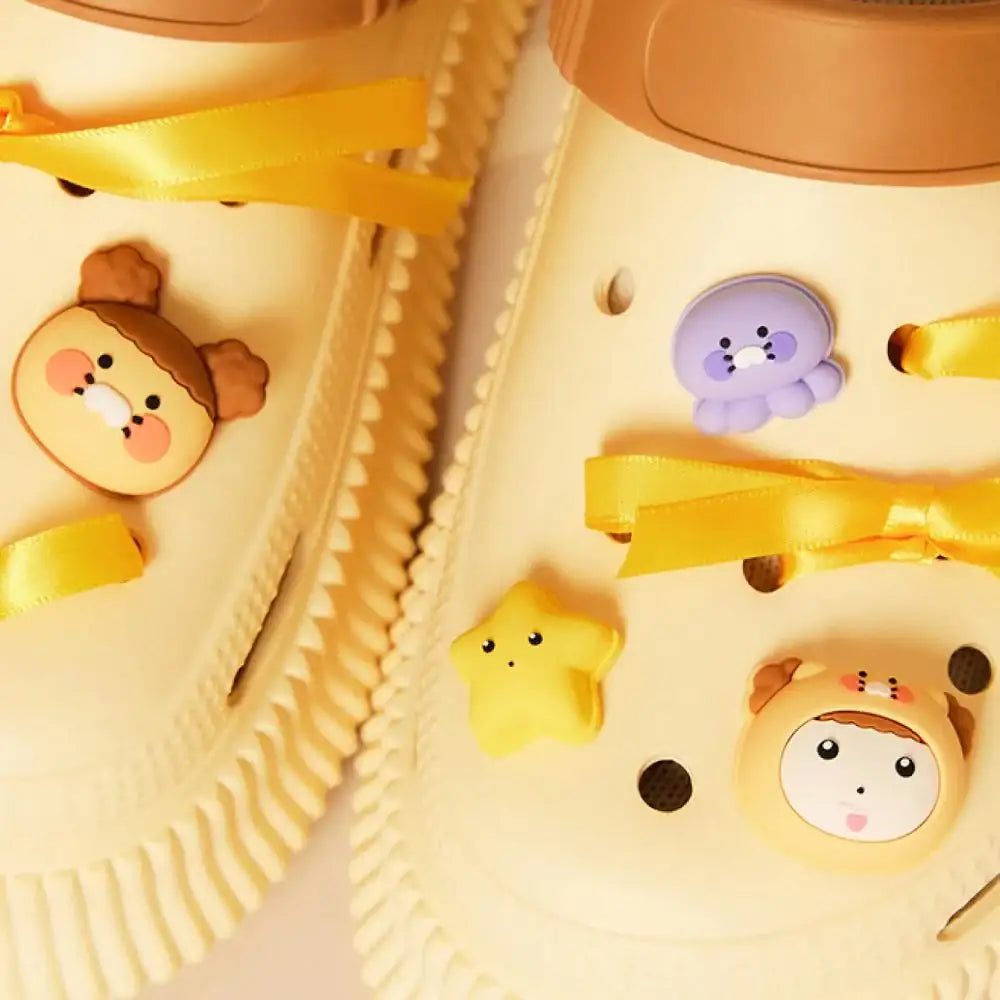 Maru Is a Puppy x Kakao Friends - Choonsik Silicone Charm - Webtoon Friends - Silicon charm - Harumio