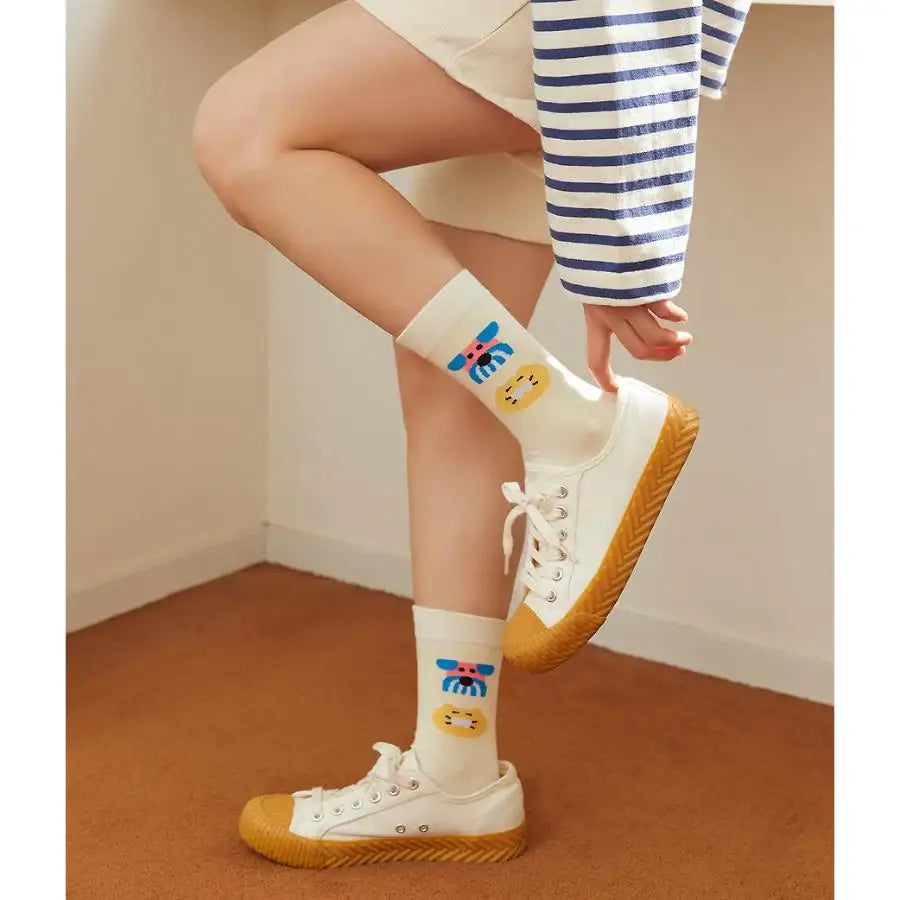 Daye Kim x Kakao Friends - Choonsik Ivory Socks - Daye Kim x Kakao Friends - Socks - Harumio