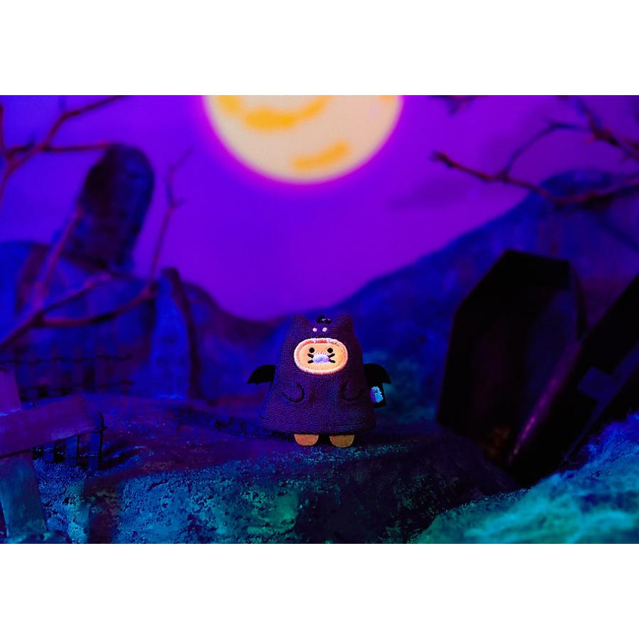 Kakao Friends - Nyangnyang Special Bat Smartphone Cleaner Strap (Choonsik)