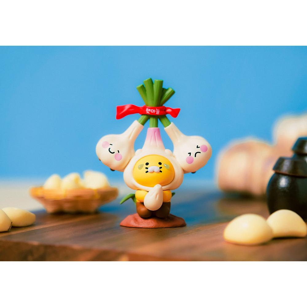 Kakao Friends - K-Food Garlic Mini Figure (Choonsik)