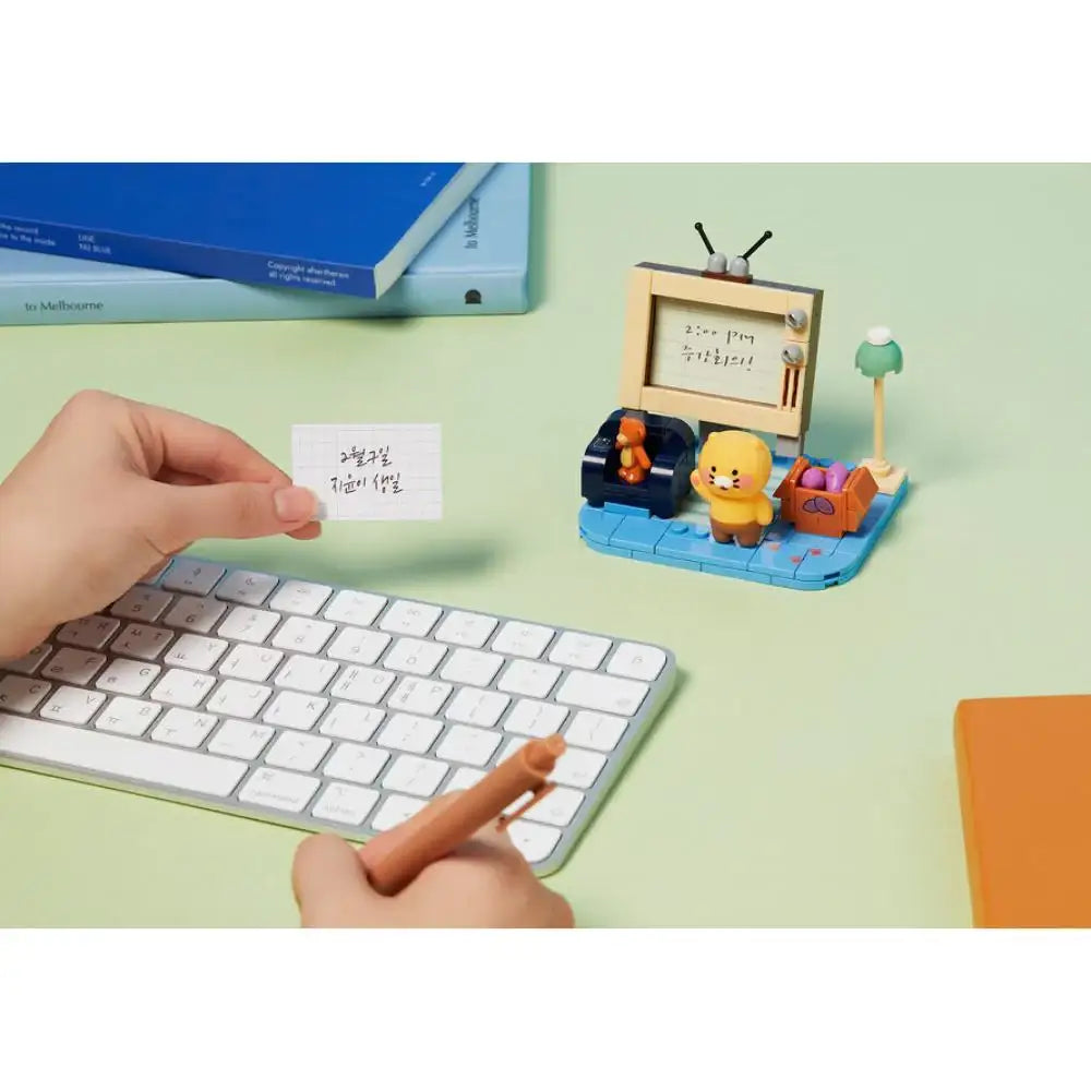 Kakao Friends - Choonsik Desk Mini Photo Brick Figure