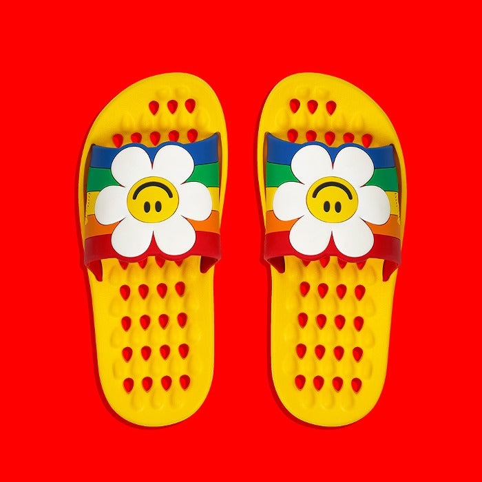 Wiggle Wiggle - Rainbow Smile Kids Bathroom Slippers