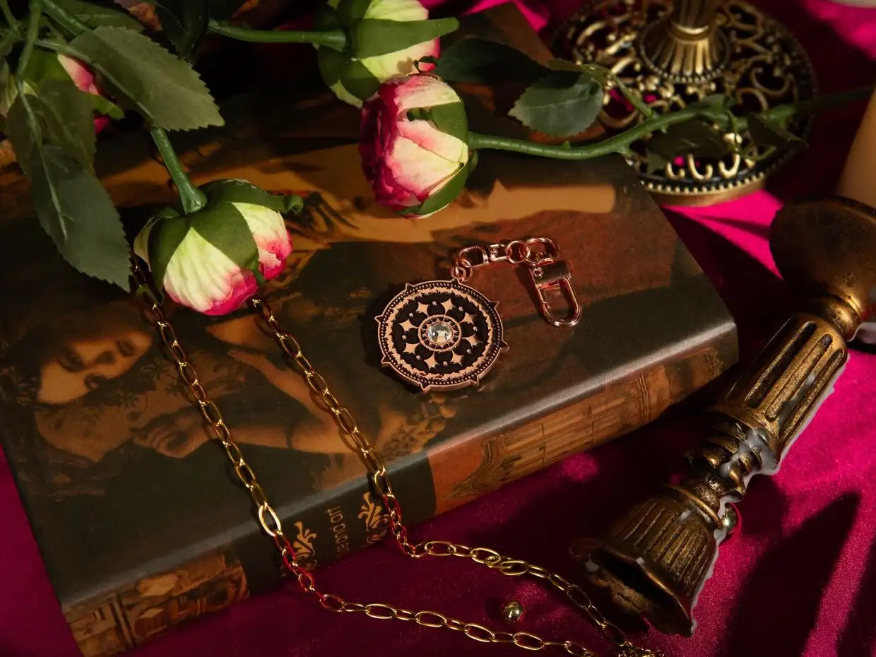 Villains Are Destined to Die - Official Jewelry and Goods - D&C WEBTOON Biz - Merchandise - Harumio