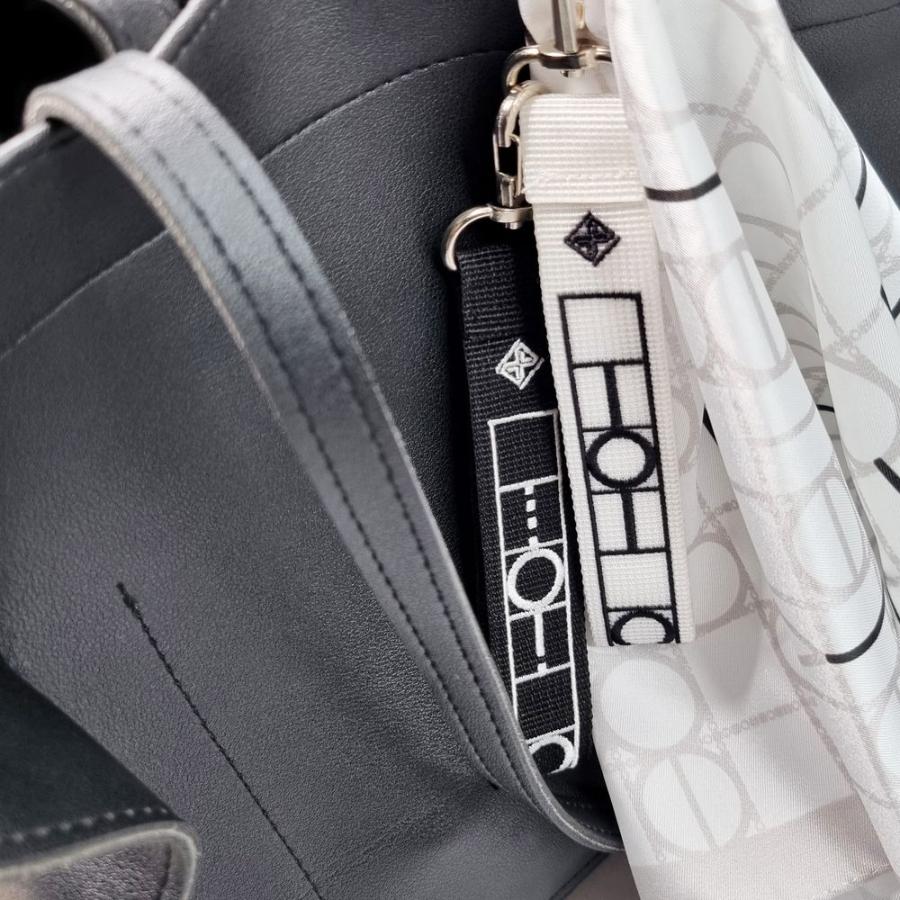 Prism Gray - Deung Gi-deok Kung Deoreoreore Jeongganbo Merchandise (tumblbug)