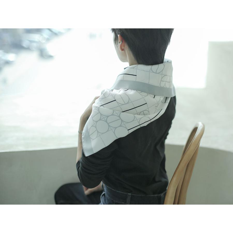 Prism Gray - Deung Gi-deok Kung Deoreoreore Jeongganbo Merchandise (tumblbug)