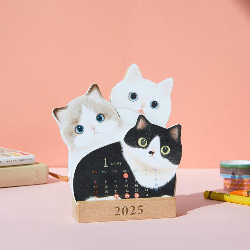 Animal Protection Group Life - Calendar 2025 with Cat Rescue (tumblbug) - Animal Protection Group Life - Calendar - Harumio