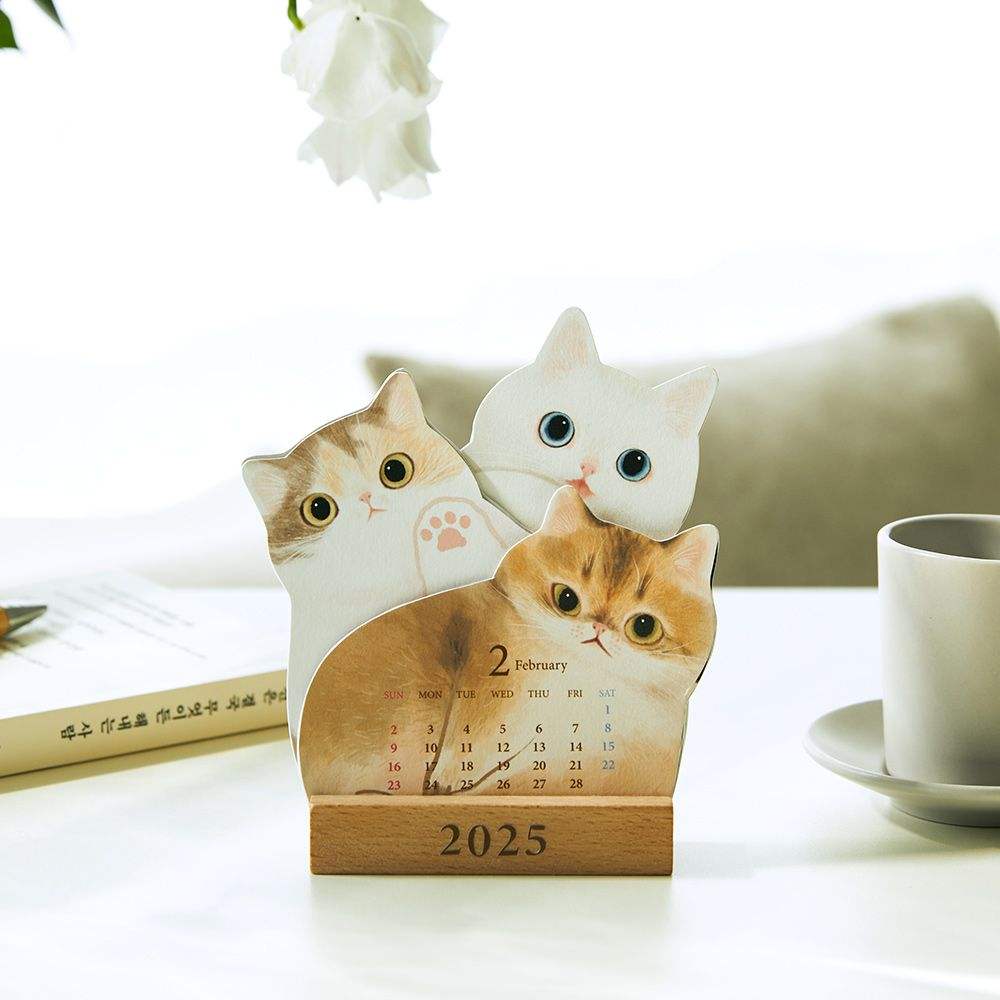 Animal Protection Group Life - Calendar 2025 with Cat Rescue (tumblbug) - Animal Protection Group Life - Calendar - Harumio