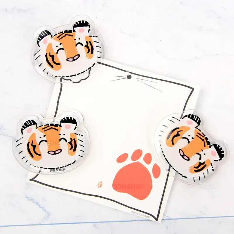 Tale of the Tiger Bride - Jibeom’s Face Acrylic Clip - Webtoon Shop - Paper Clips - Harumio