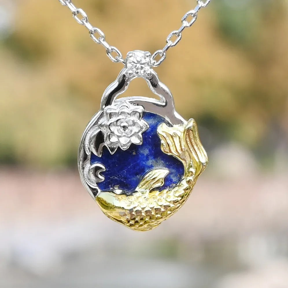 Ellie - Oriental painting of the night sky Pond Necklace (tumblbug)