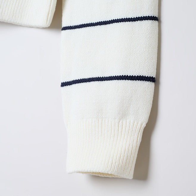 SPAO - NYC Semi-Open Sweater