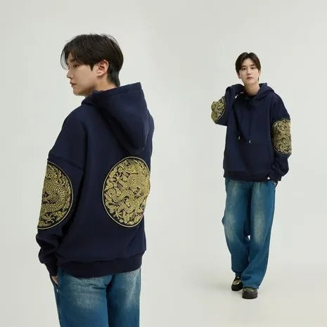 Sheen Seoul Incorporating the King's Dragon into OOTD (tumblbug)