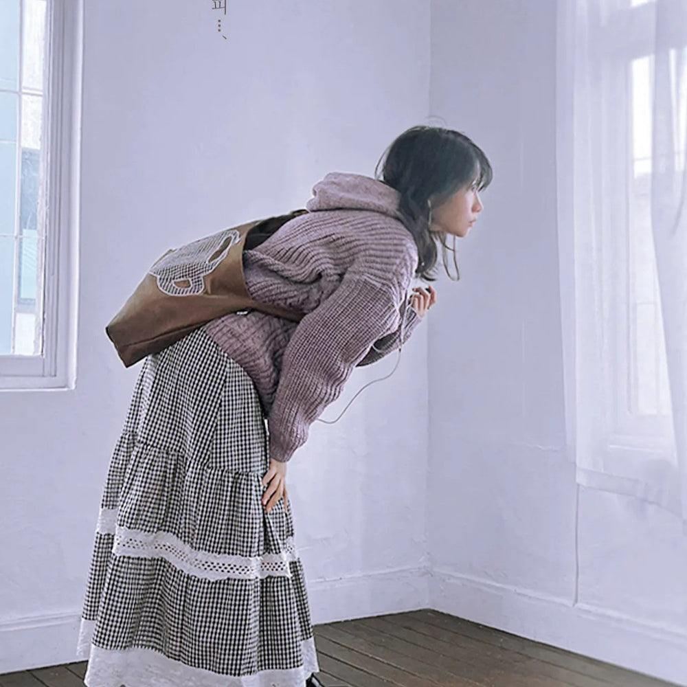 Mocha Coffee Embroidered Bag for a Cute Peddler (tumblbug)