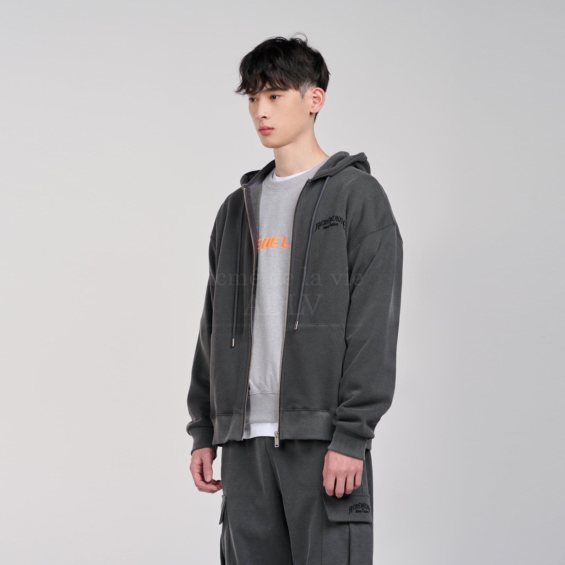 ADLV - Middle Age Logo Pigment Washing Hoodie Zip Up – Harumio