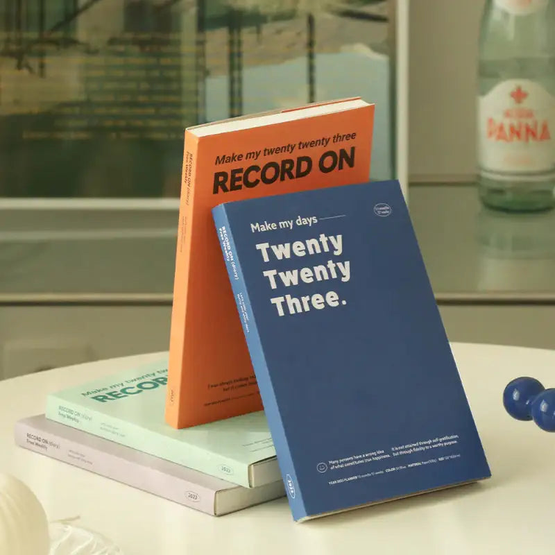 ICONIC - 2023 Record-On Weekly Diary B6 - ICONIC - Diary - Harumio