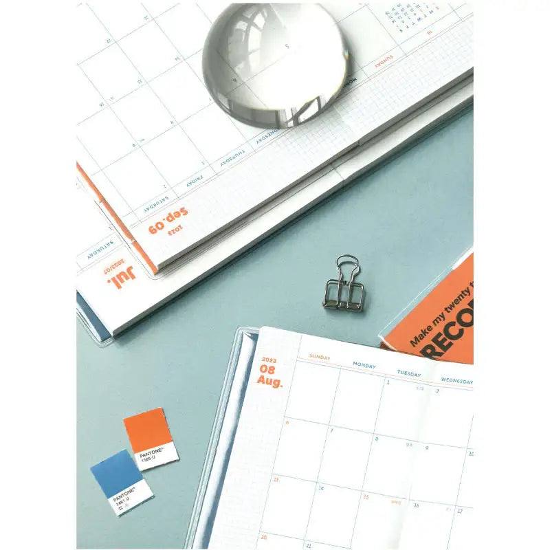 ICONIC - 2023 Record-On Weekly Diary B6 - ICONIC - Diary - Harumio