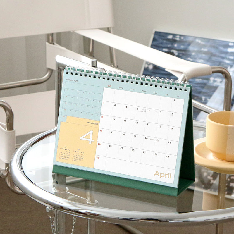 ICONIC - 2023 Monthly Guide Desk Calendar