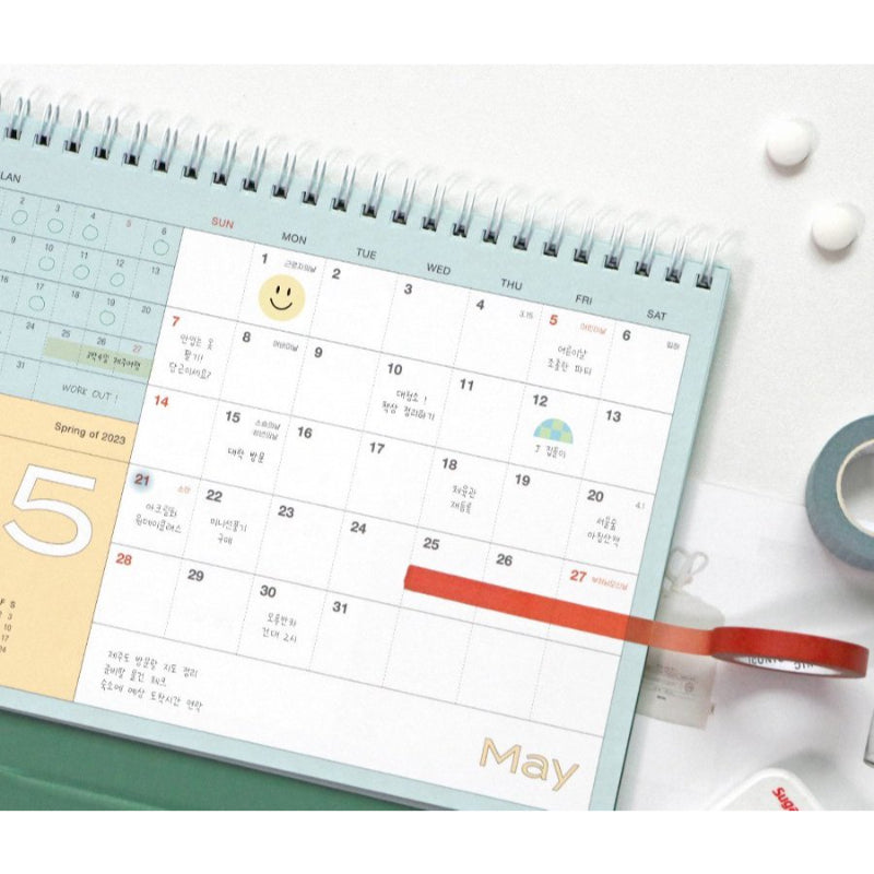 ICONIC - 2023 Monthly Guide Desk Calendar