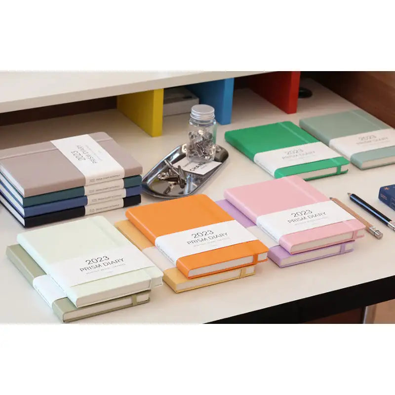 INDIGO - 2023 Prism Monthly Diary B6 - INDIGO - Diary - Harumio