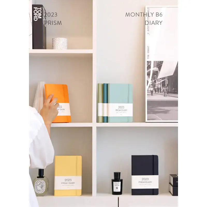 INDIGO - 2023 Prism Monthly Diary B6 - INDIGO - Diary - Harumio