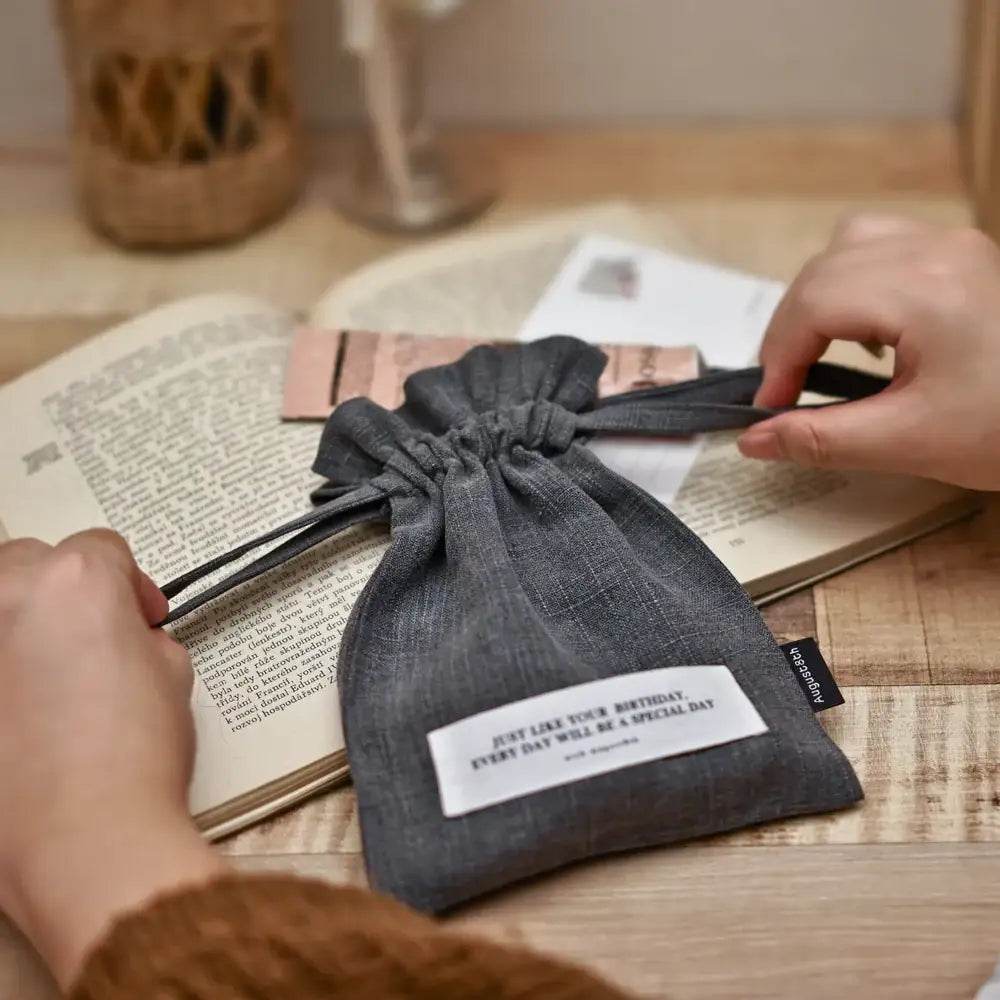 August8th - Birthday Linen Bucket Pouch - August8th - Accessories - Harumio