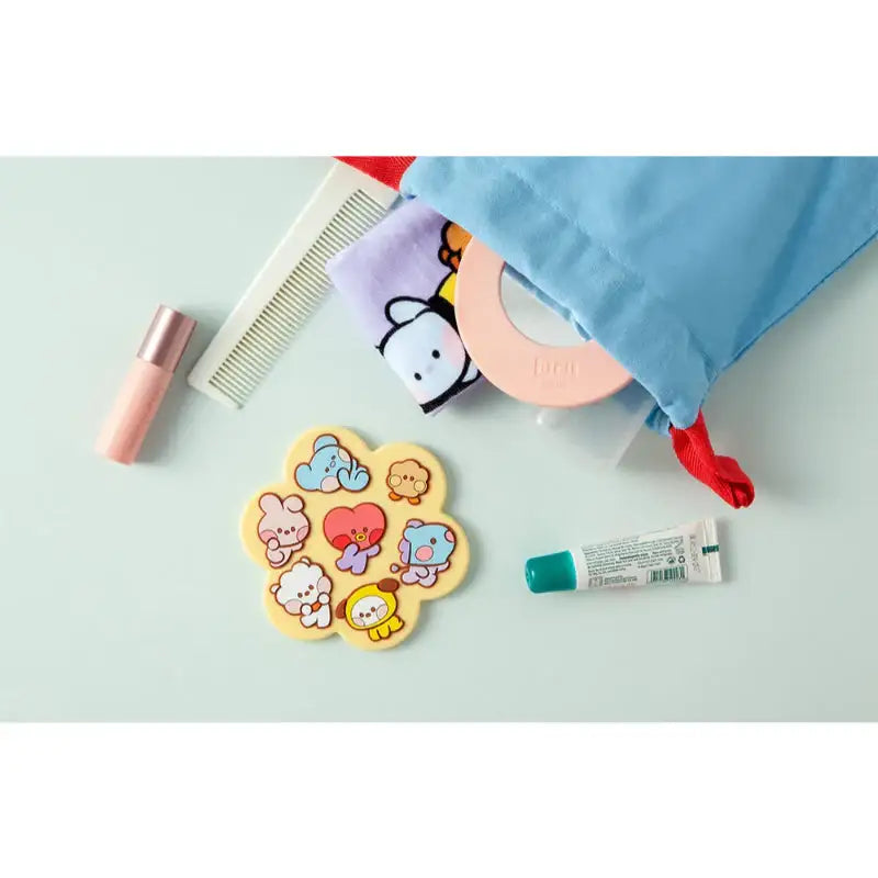 BT21 - Minini Silicone Hand Mirror - LINE FRIENDS - Hand Mirrors - Harumio