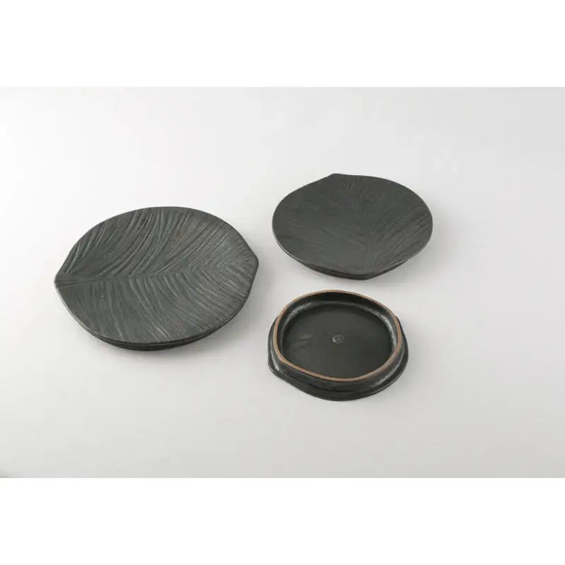 Chaora - Black Leaf Round Plate - Chaora - Tableware - Harumio
