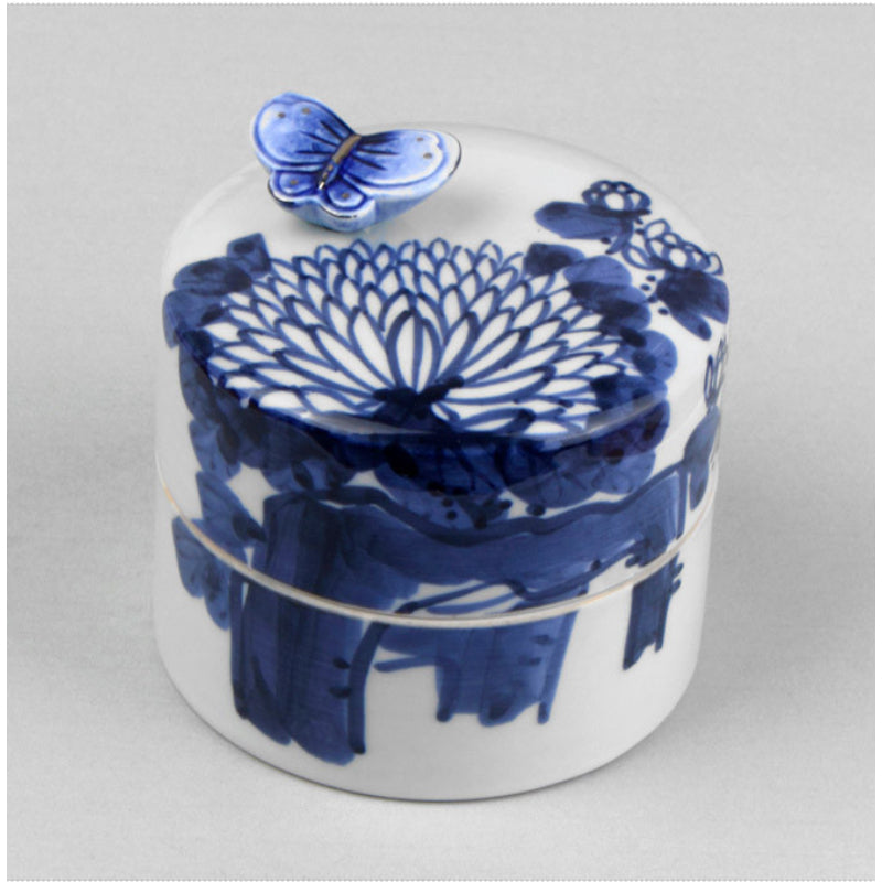 HK Studio - Hand Painted Narrow Petal Chrysanthemum Musical Jewelry Box