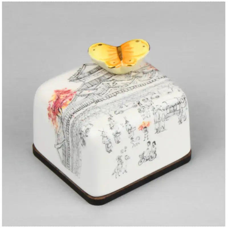 HK Studio - Moony Ceramic Changdeokgung Palace Musical Paperweight - HK Studio - Music Box - Harumio
